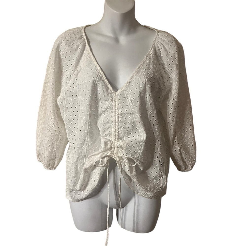 Sanctuary White Eyelet Adjustable Gathered Top size M